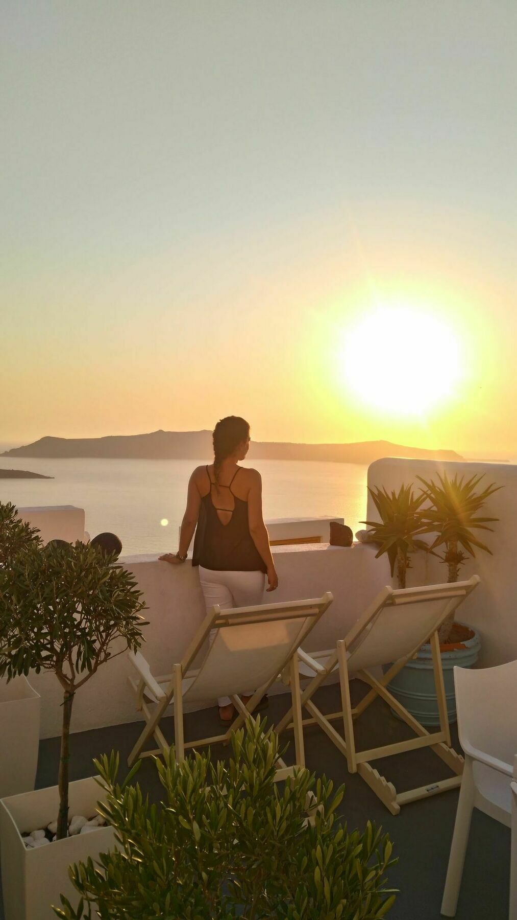Akron Cliff Suite Fira  Extérieur photo