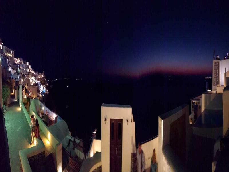 Akron Cliff Suite Fira  Extérieur photo